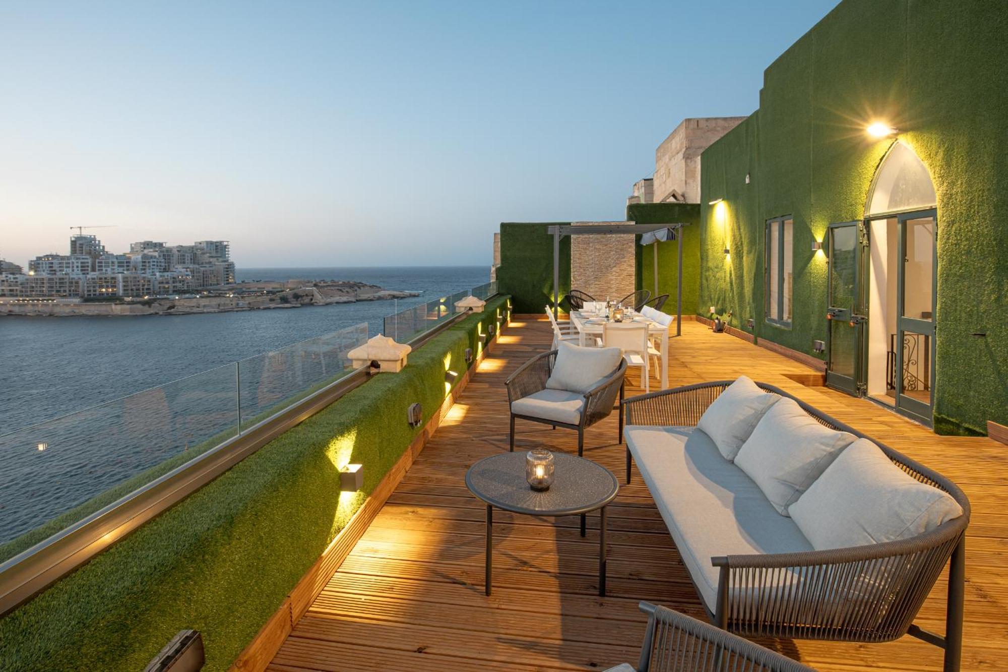 The Iconic Terrace La Valette Extérieur photo
