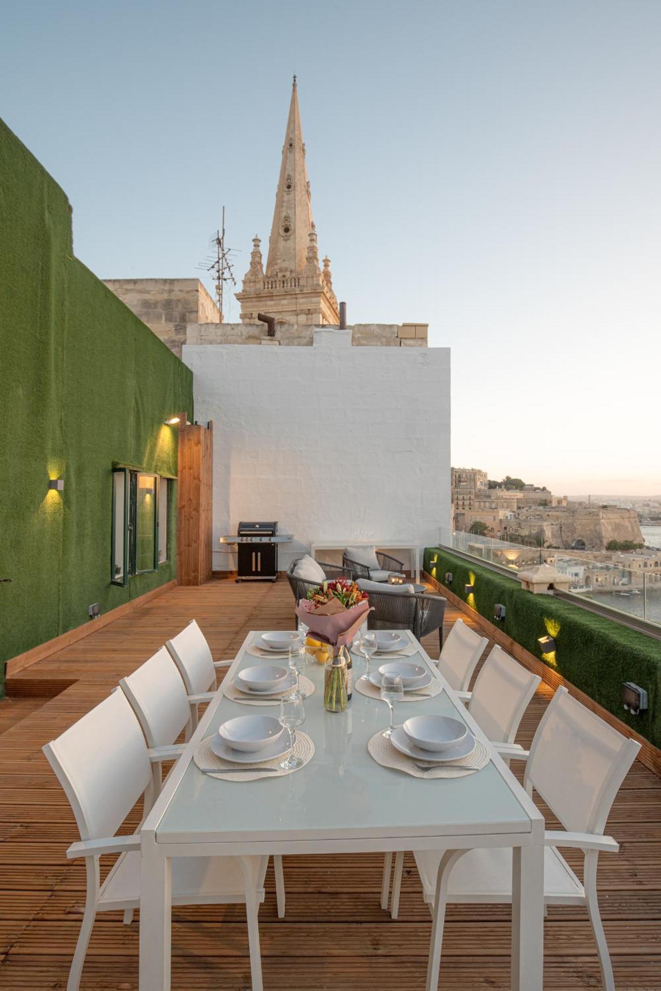 The Iconic Terrace La Valette Extérieur photo