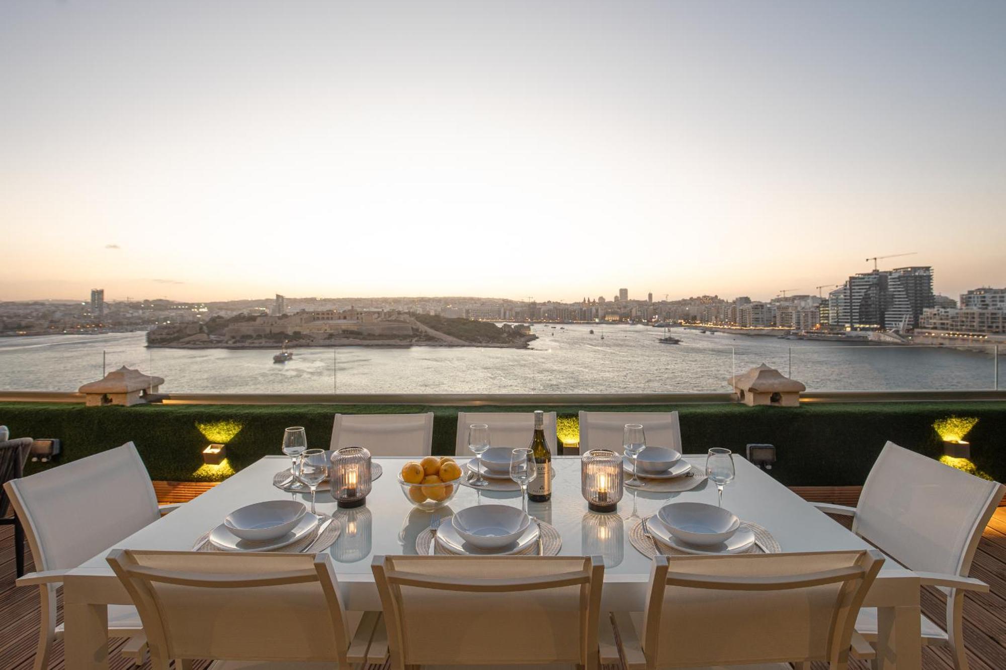 The Iconic Terrace La Valette Extérieur photo