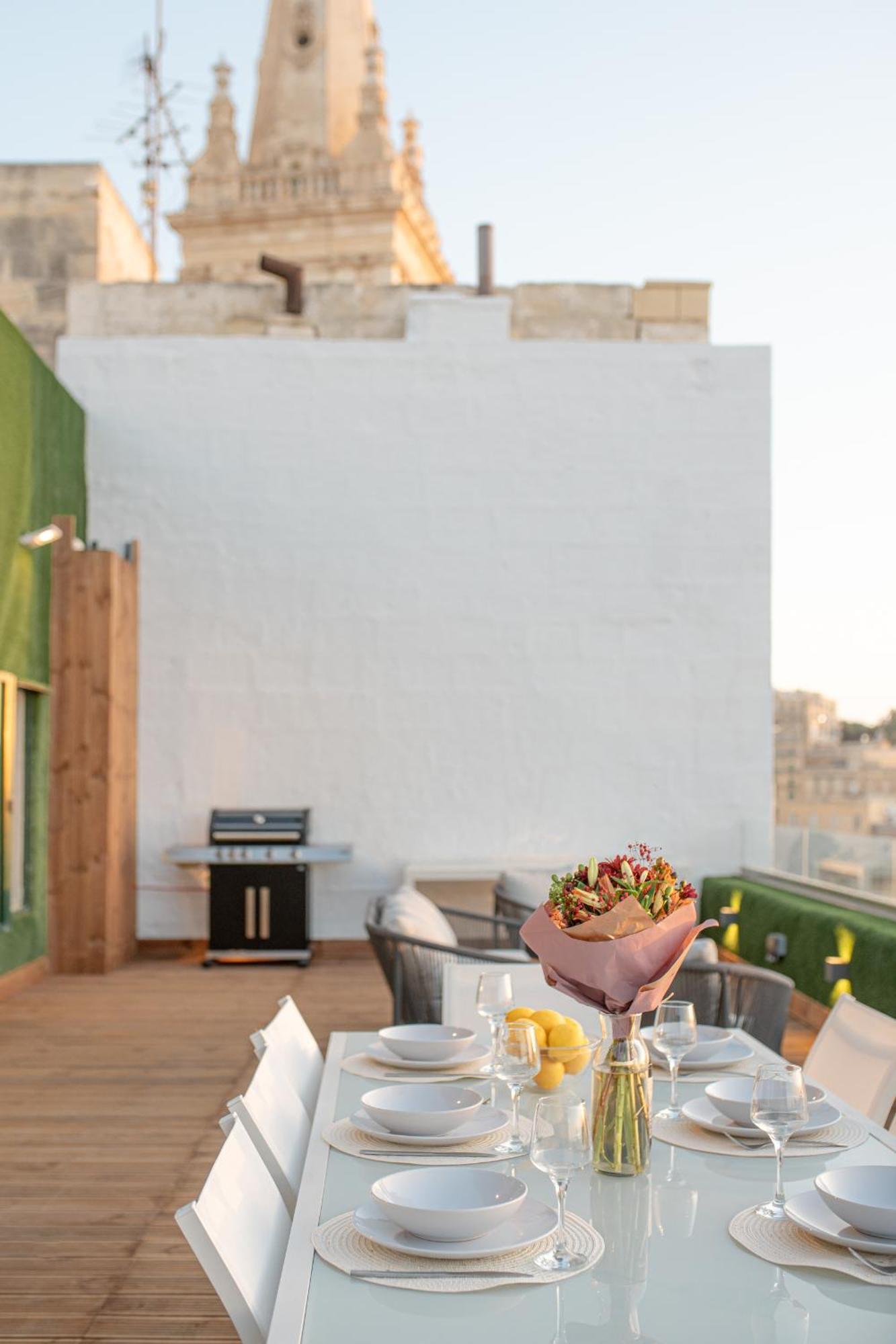 The Iconic Terrace La Valette Extérieur photo